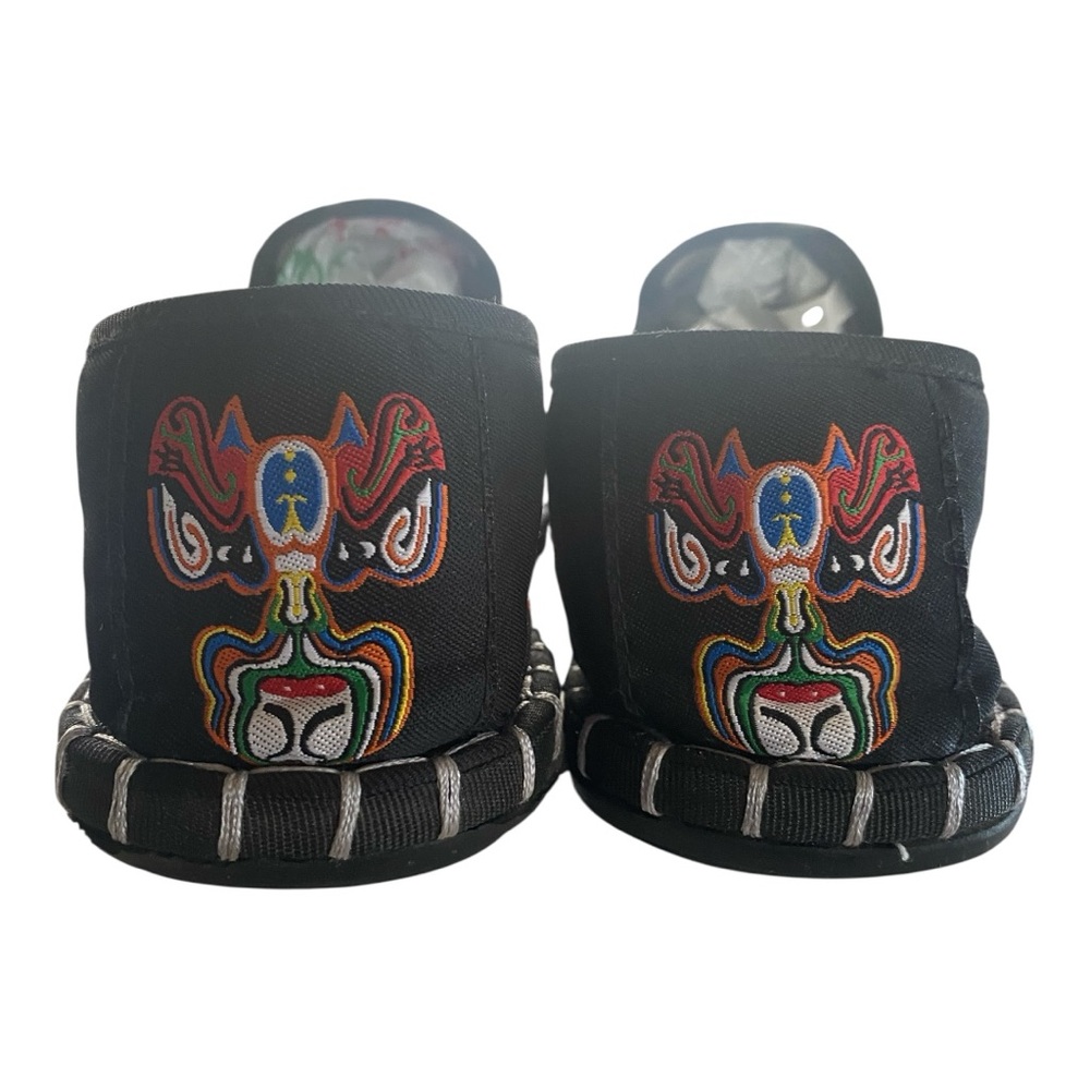 Black Embroidered Slip-On Shoes unisex - Picture 6 of 10